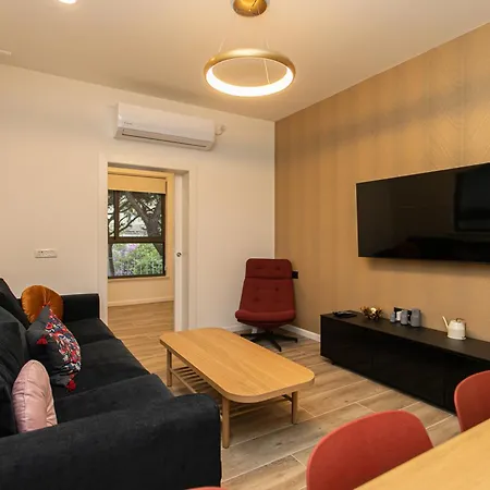 Carmel Boutique Apartments Haifa Room photo
